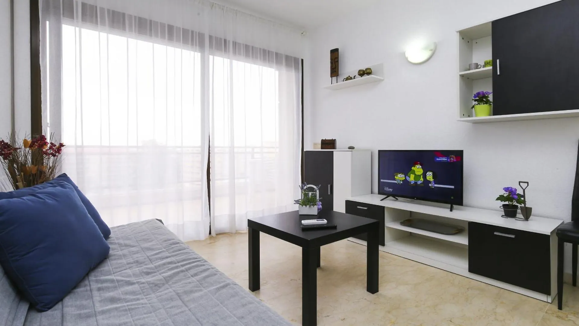 Aquamarina A Homestay By Turismar La Pineda